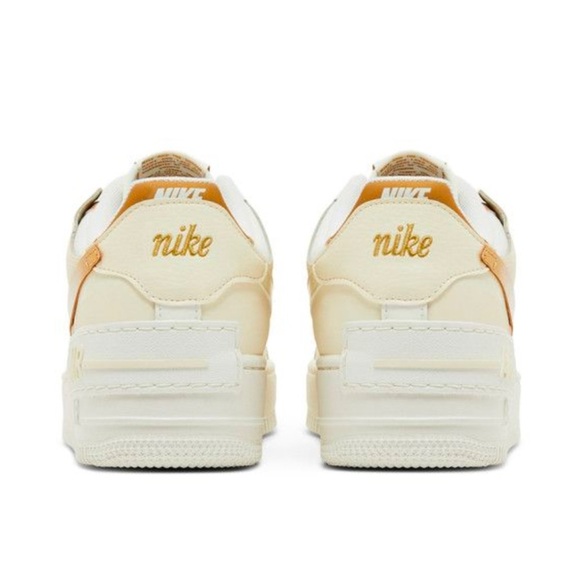 Nike
Air force 1
Shadow
Nwot - Picture 11 of 12